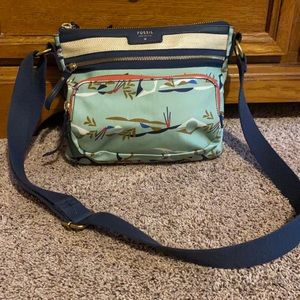 SOLD Fossil crossbody purse